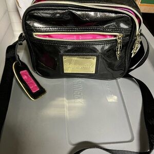 Y2K Betseyville Patent Crossbody • Hot Pink Interior • Chic + Bold